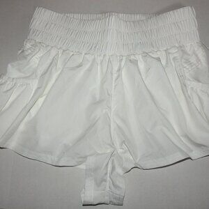 NWT FP Movement Carpe Diem Water-Resistant Shorts – White – Size XS